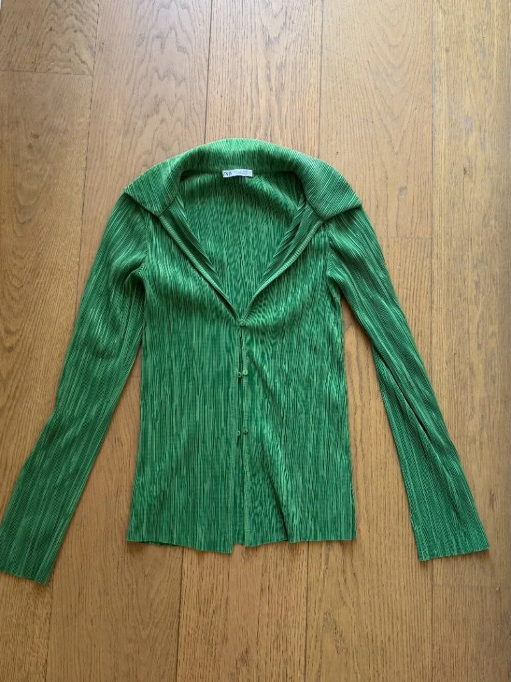 Zara pleated matching