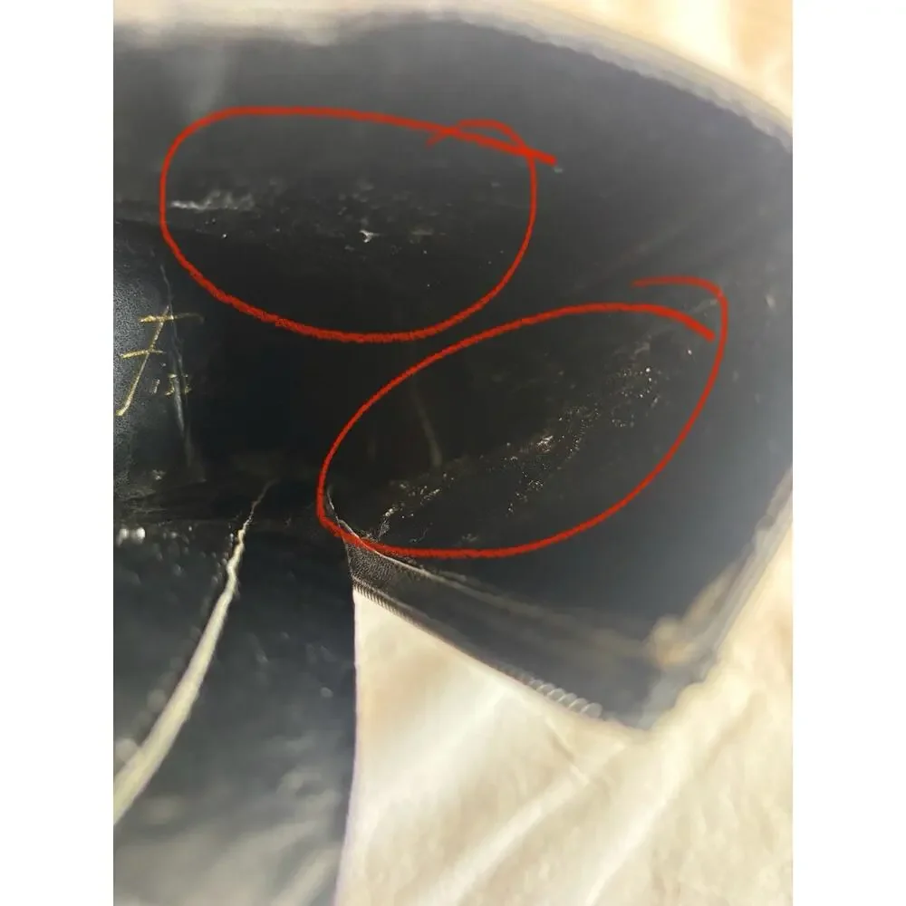 Marc Fisher aprille details