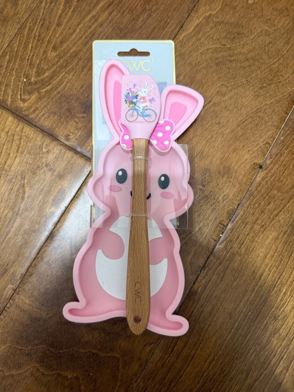 NWT CWC Pink Bunny Silicone Spatula with Wooden Handle