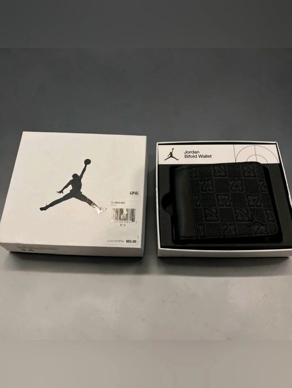 Jordan Black Textured Bifold Wallet with Jumpman Logo