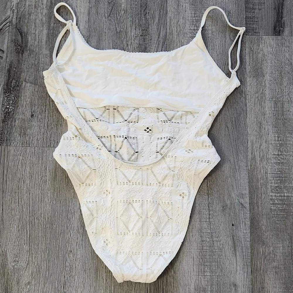 Frankies Bikinis our one