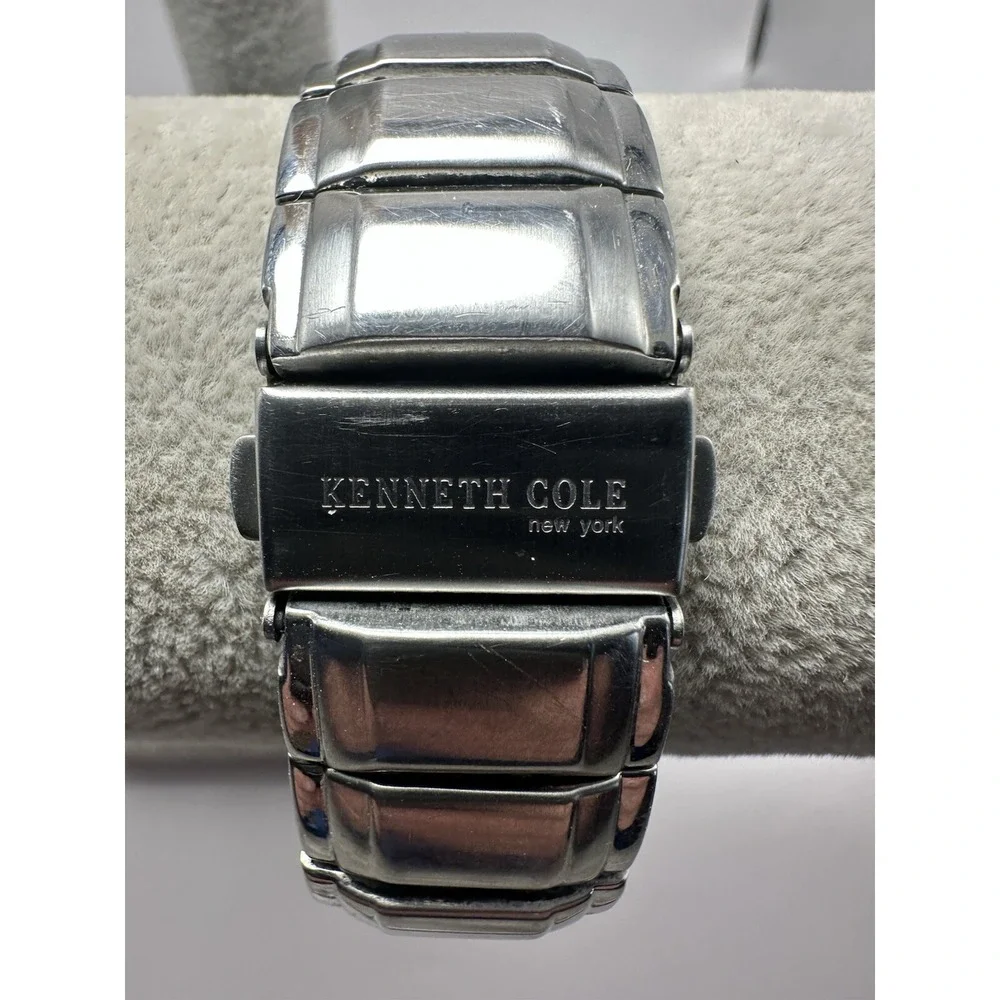 Kenneth Cole steel it
