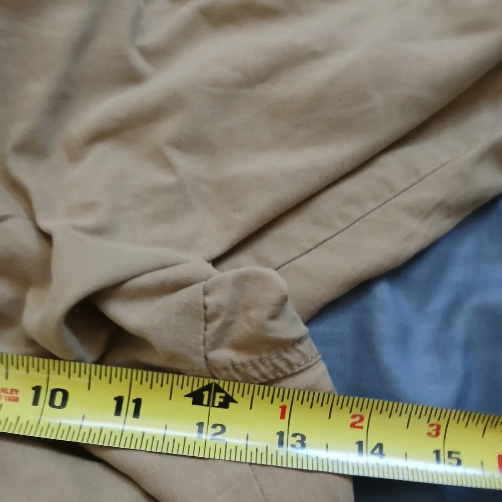 Nike ACG Cargo Shorts Mens 34 Tan Khaki Utility Gorpcore Hiking ACGM2008 108