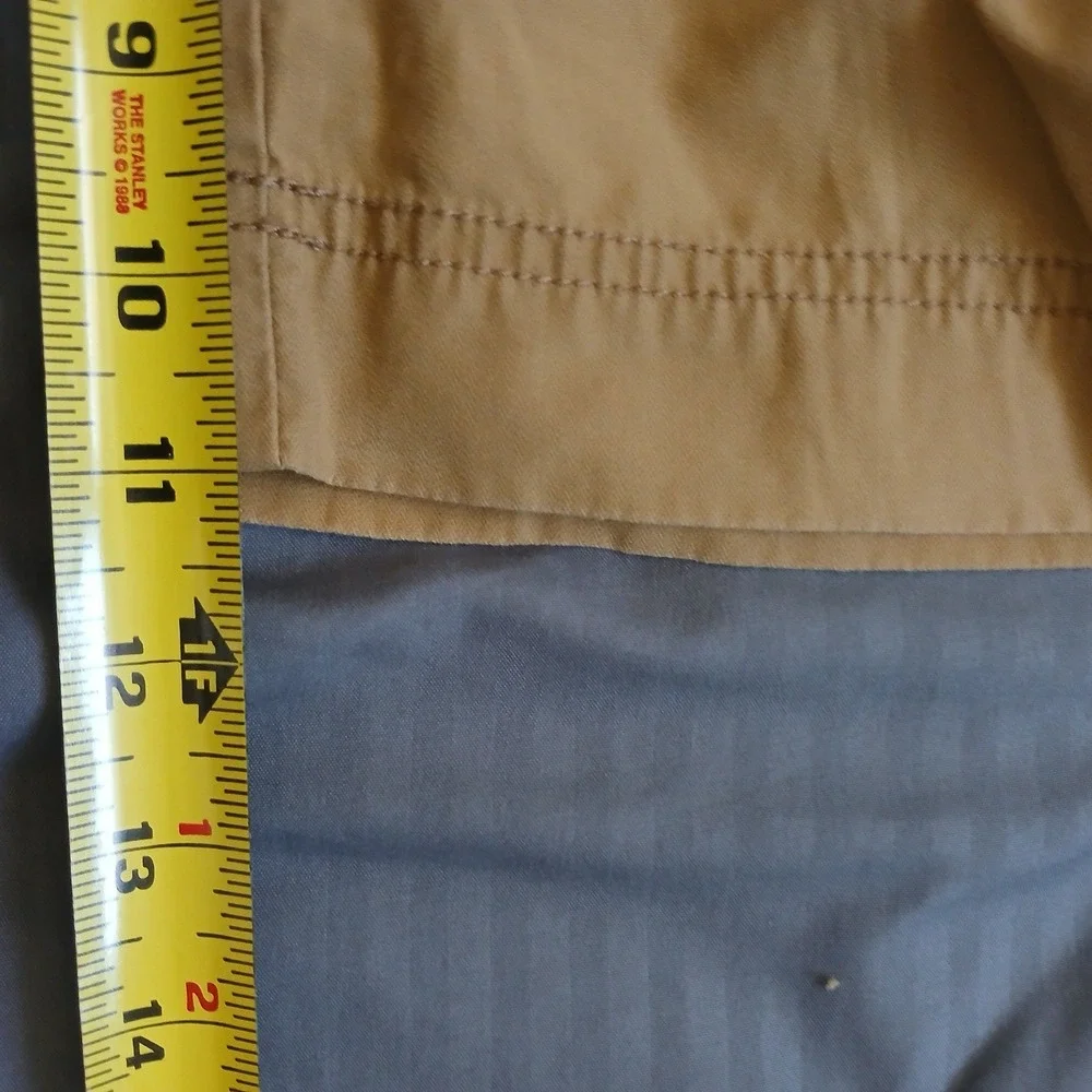 Nike ACG Cargo Shorts Mens 34 Tan Khaki Utility Gorpcore Hiking ACGM2008 108