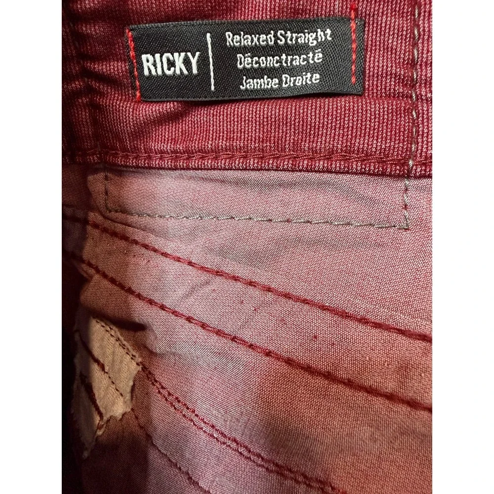 True Religion description true
