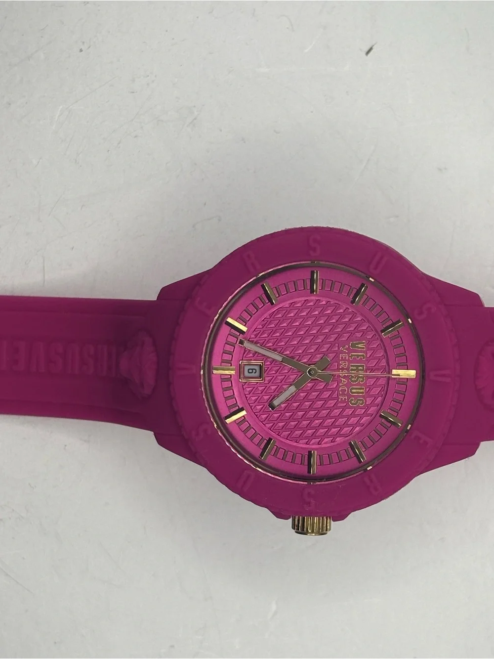 Versus Versace markers eye pink