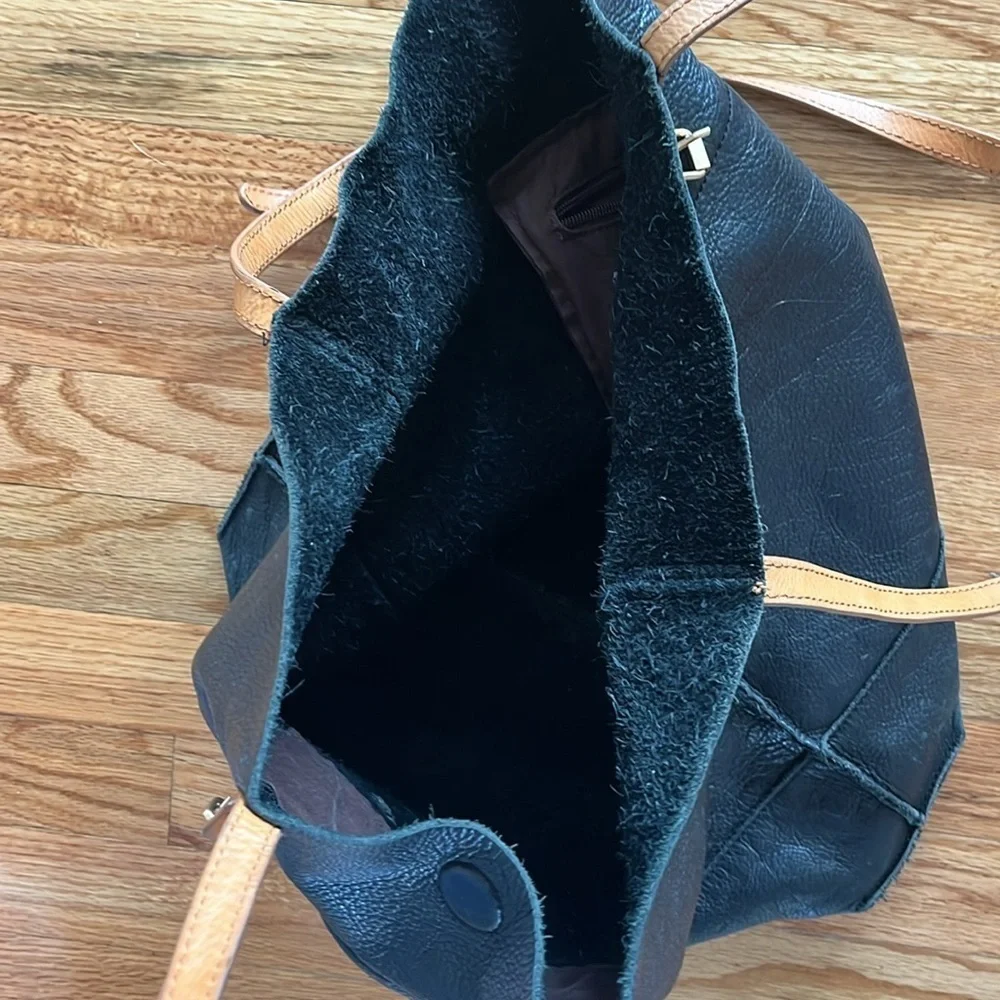 LINEA PELLE HUNTER TOTE black with camel