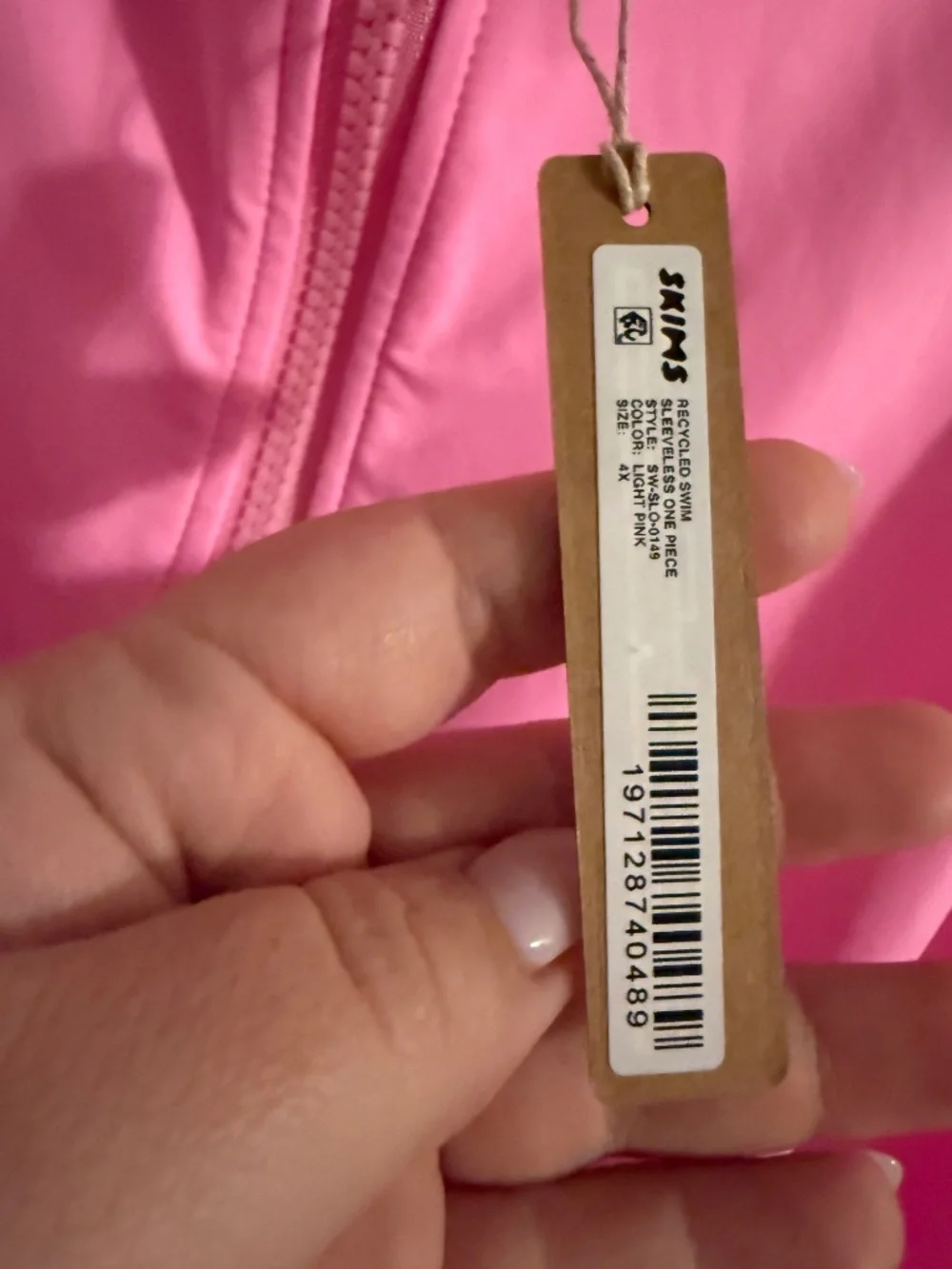 SKIMS nwt pink
