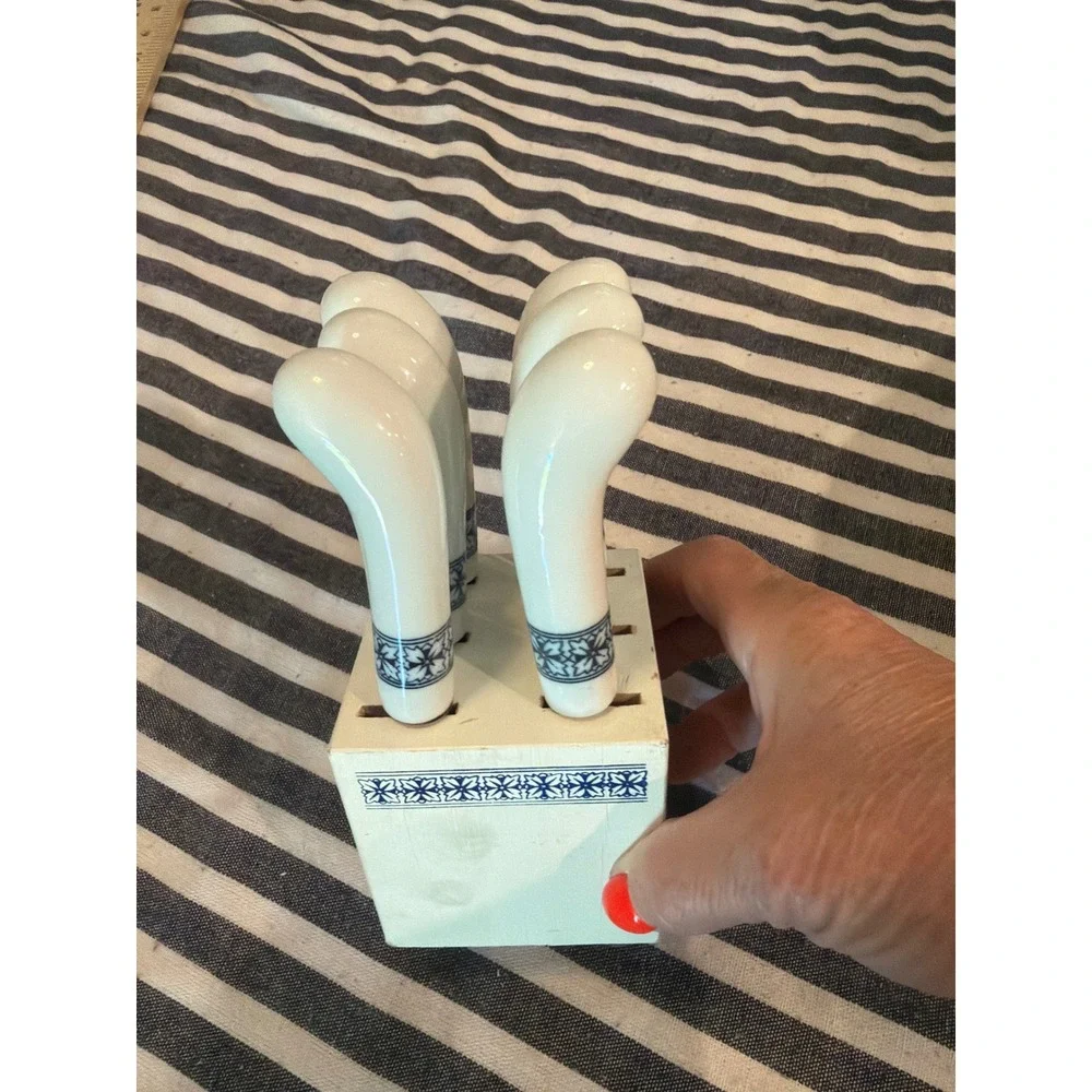 Vintage Ceramic Cheese Spreader Set 6 Piece Blue White Floral with Block