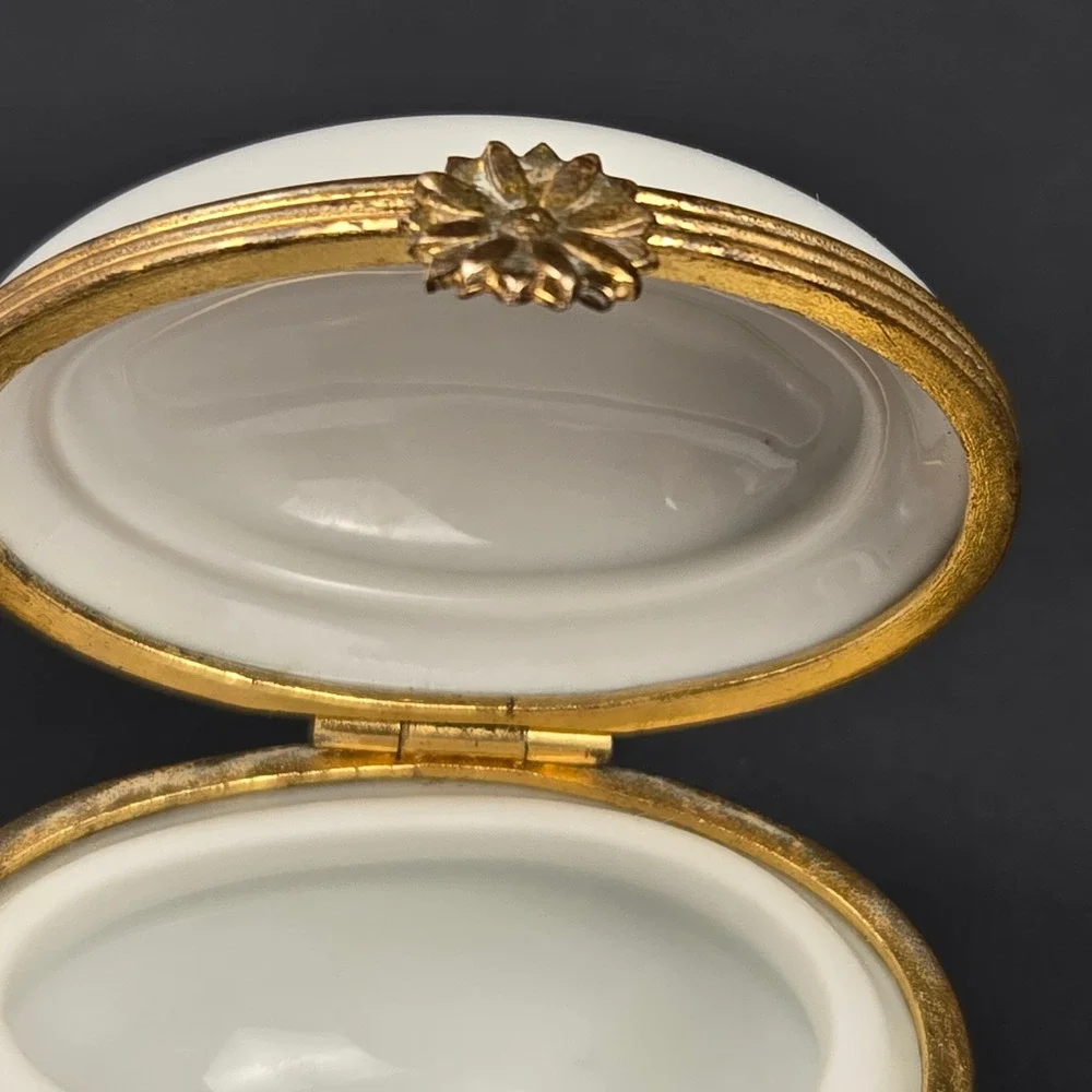 Miniature L Bernardaud Limoges Ladybug Hinged Porcelain Trinket Box