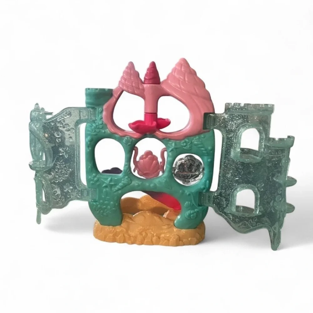 Hatchimals CollEGGtibles Coral Castle Playset Underwater Sea Theme Pink Blue