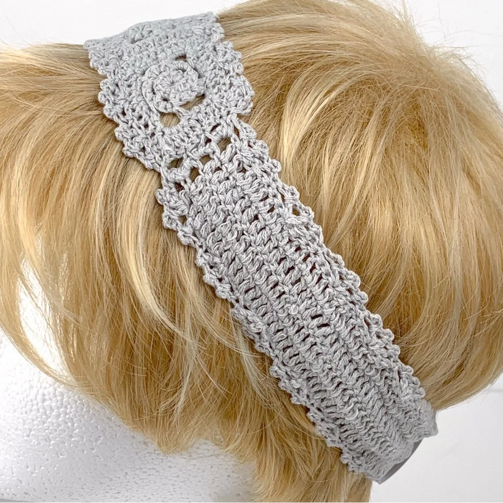 Charming Charlie gray crochet