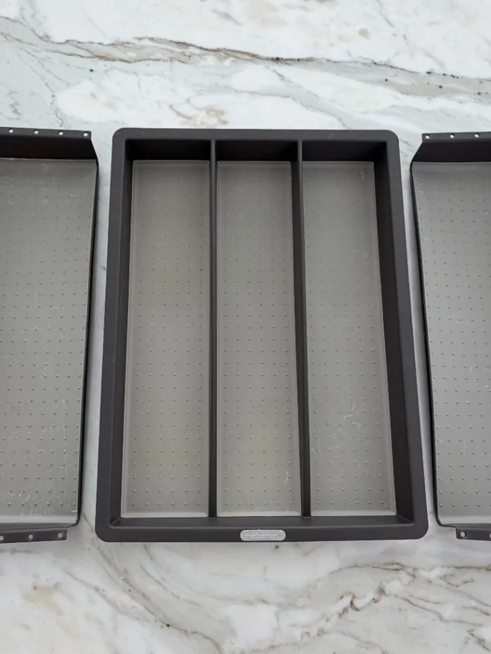 MADESMART UTENSIL DRAWER ORGANIZER