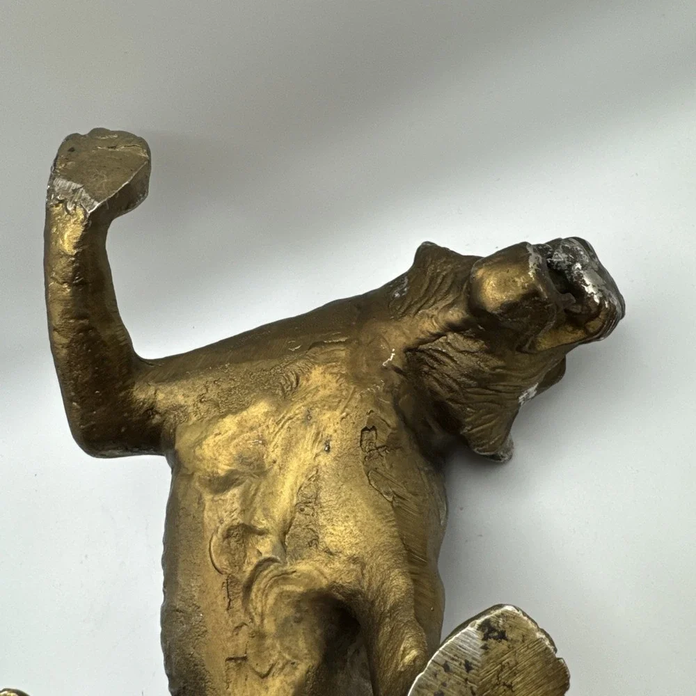 vintage prowling tiger Made Of Some Type‎ Of Metal Although It's Not Magnet