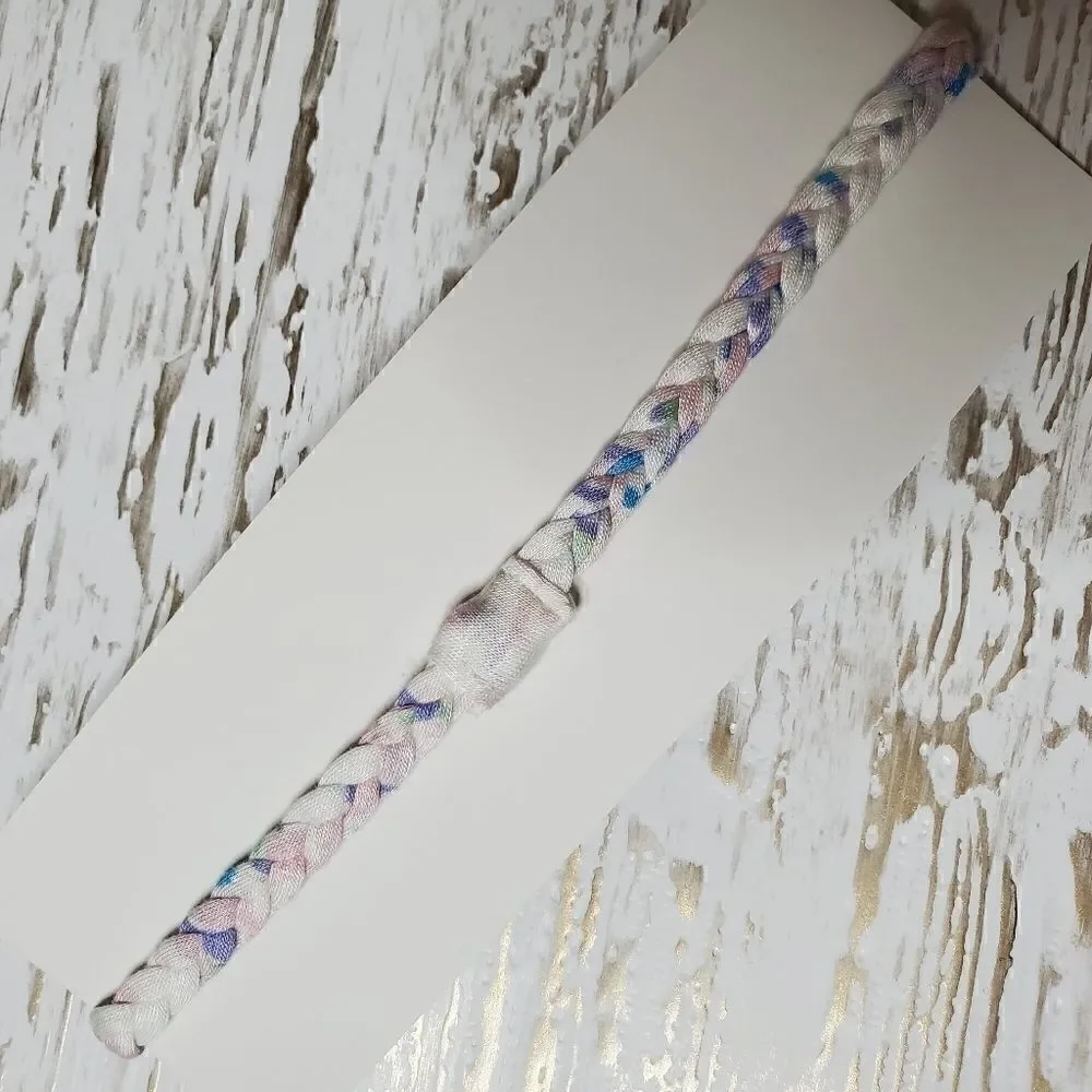 IVY MOUNTAIN CRAFTER Handmade Macrame Headband