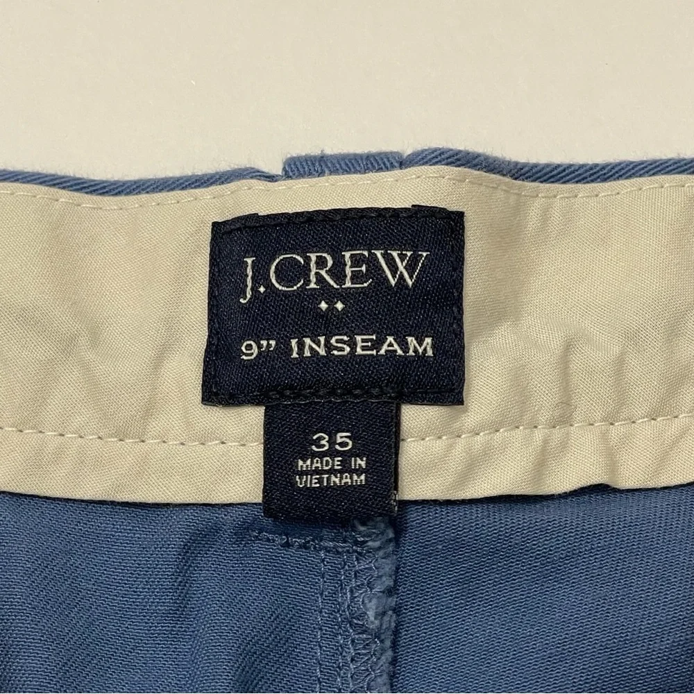 J. Crew Men's Classic Flat-Front Blue Chino Shorts Size 35