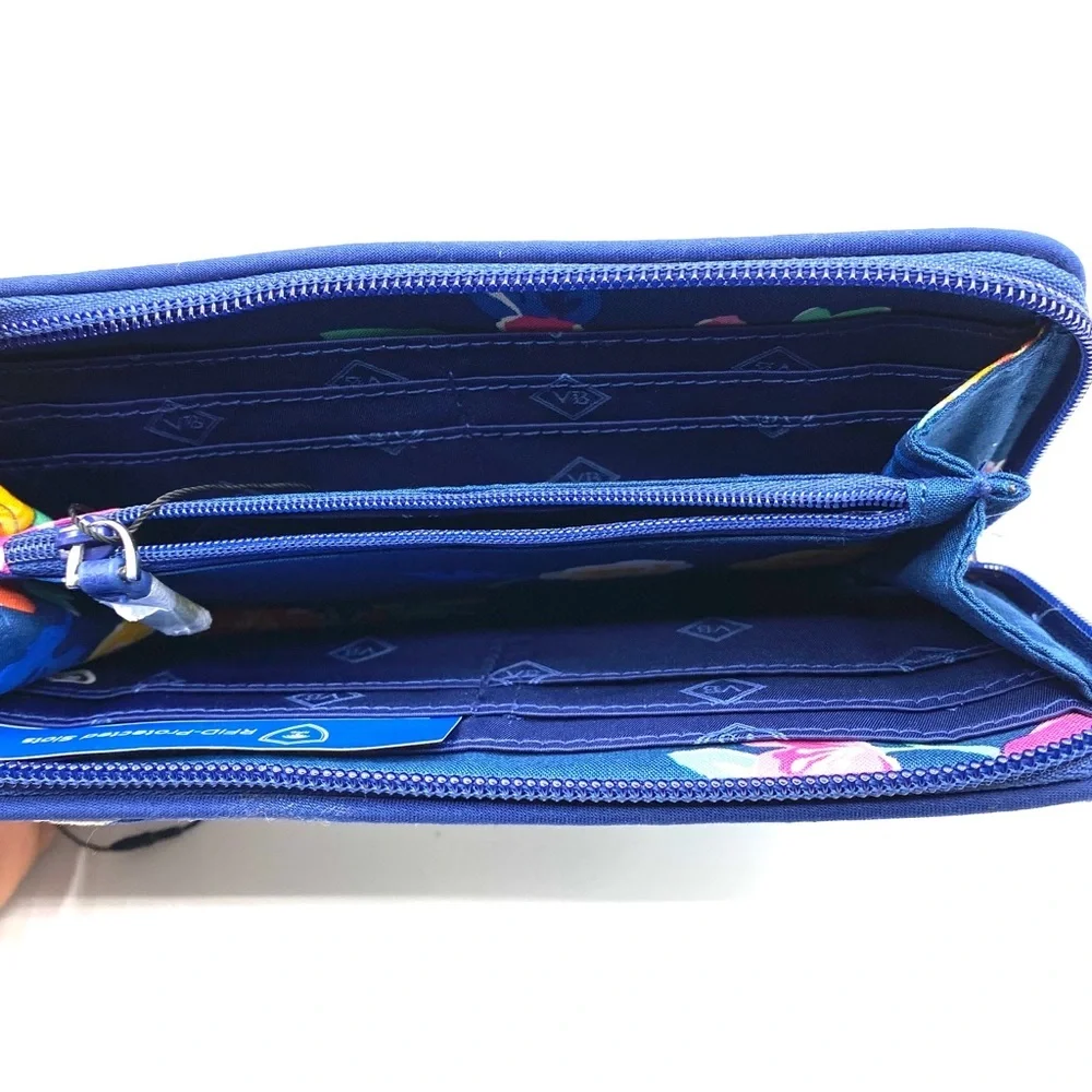 Vera Bradley - Wallet