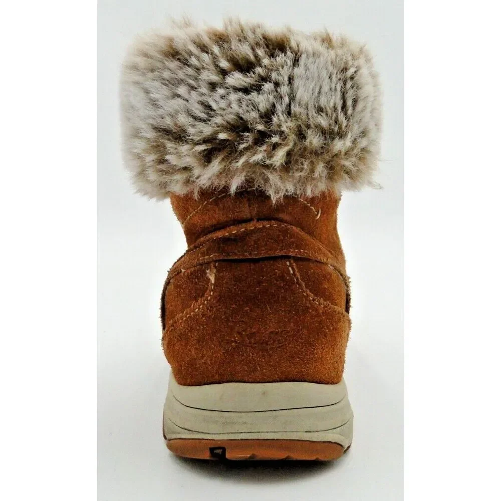 G.H Bass Alaska Womens Boots Water Resistant Chestnut Color w/Faux Fur Size 7.5M