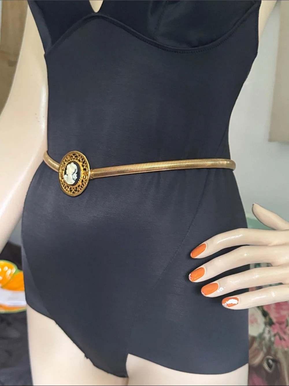 Vintage cameo gold