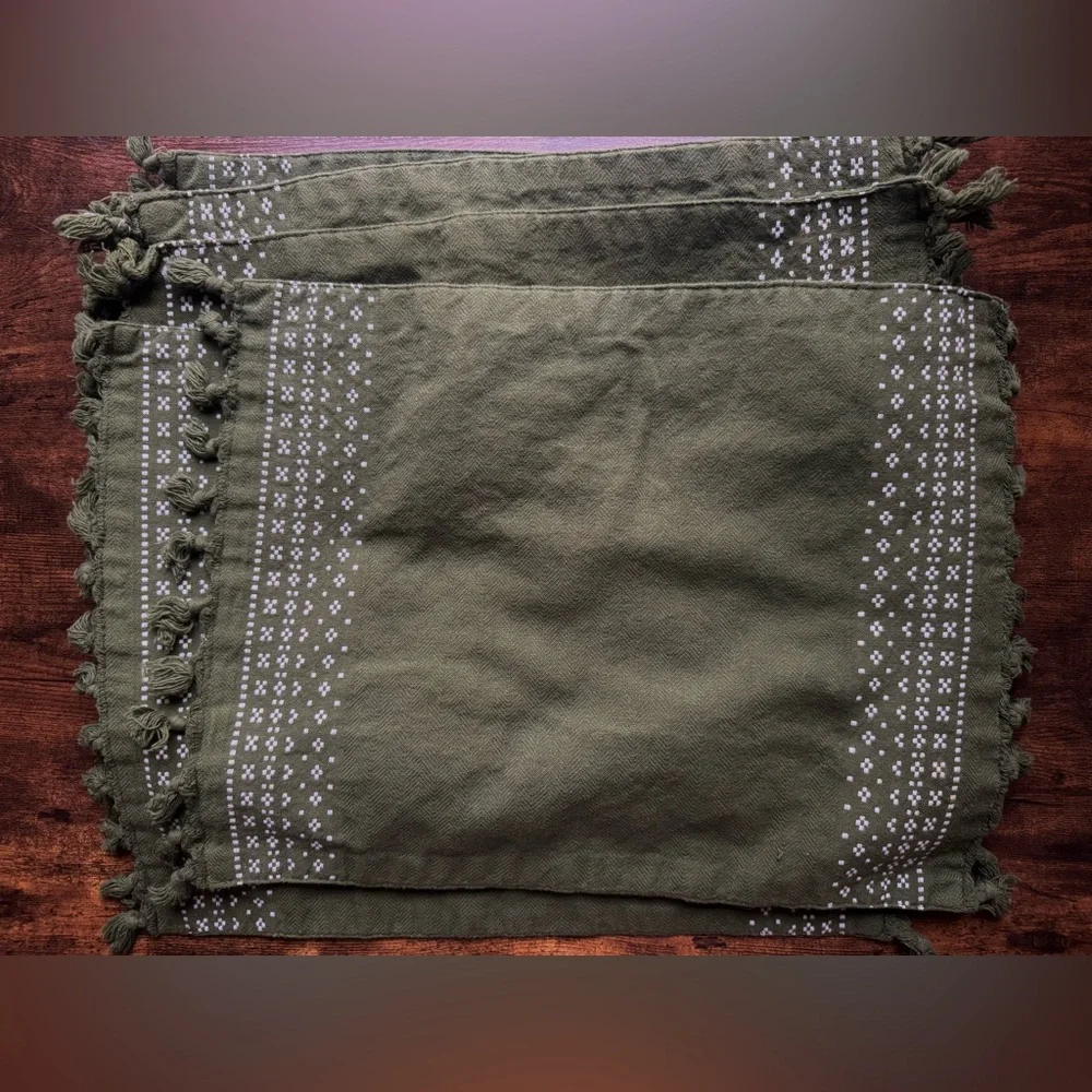 Placemats Set of 6 - No Brand Dark Green White