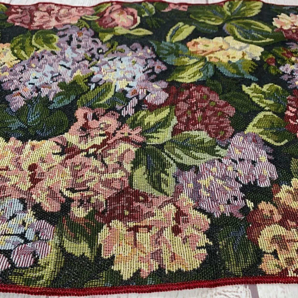 Nobrand floral print