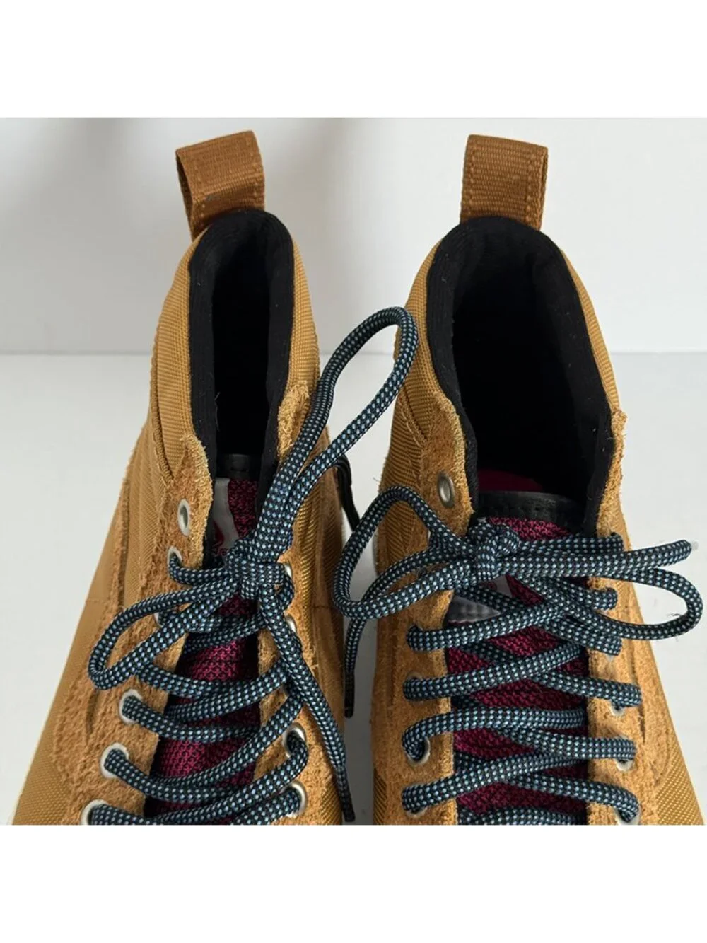 Vans Sk8-Hi MTE Hi-Top Sneakers Unisex Women Size 7 | Men 5.5