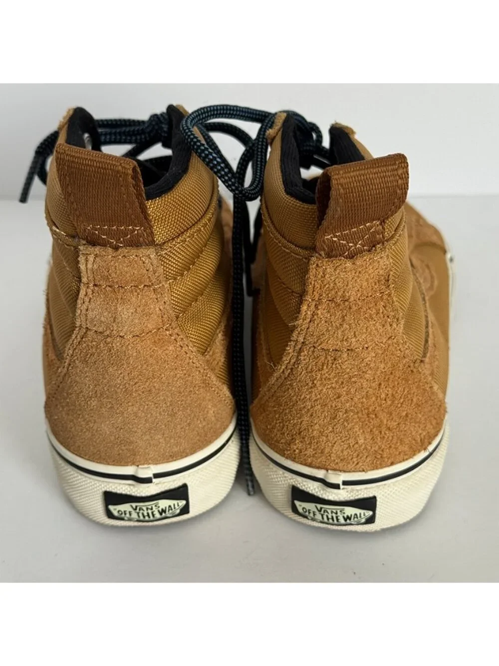 Vans Sk8-Hi MTE Hi-Top Sneakers Unisex Women Size 7 | Men 5.5