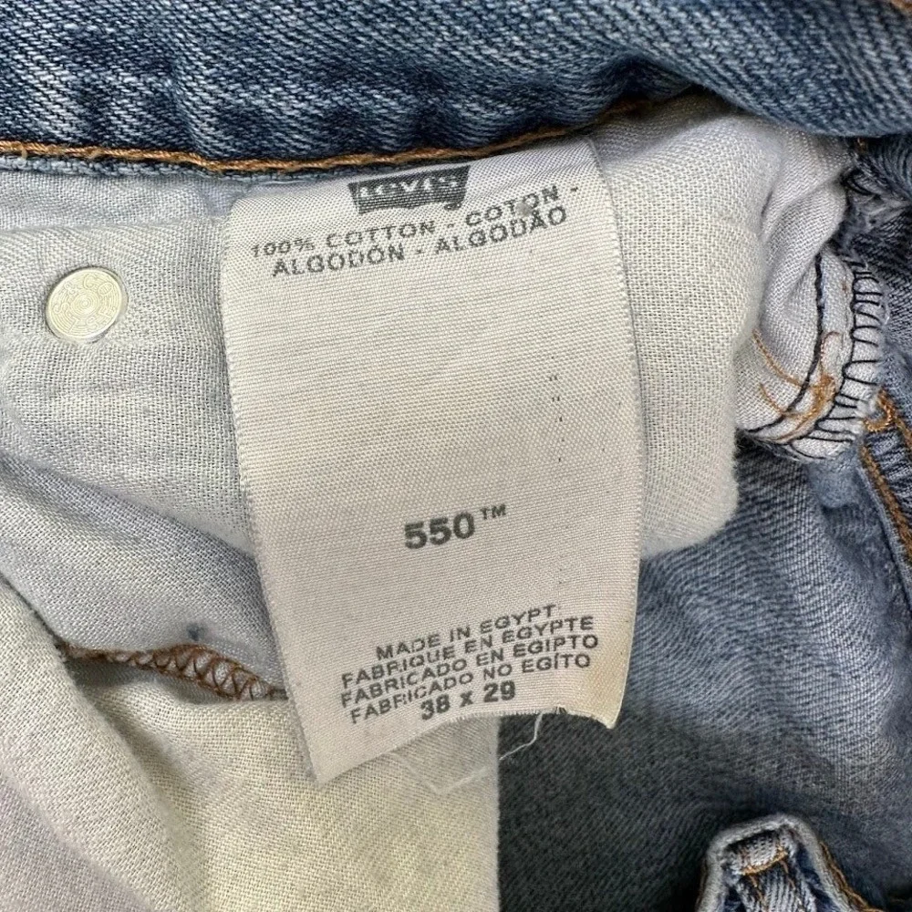 Levis 550 Mens Jeans Size 38x29 Relaxed‎ Fit Light Wash Denim Distressed Faded