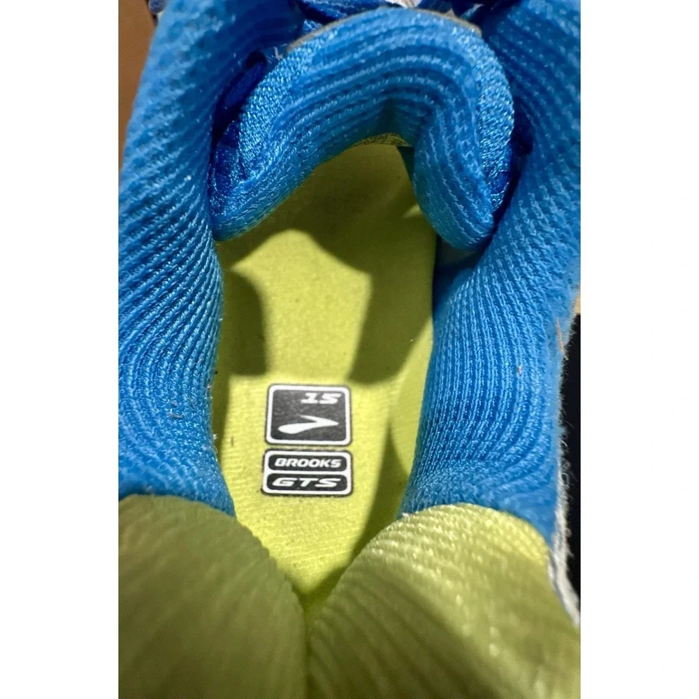 Brooks running shoes