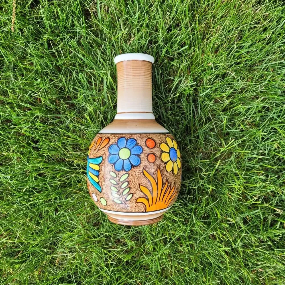 Unbranded ceramic vase