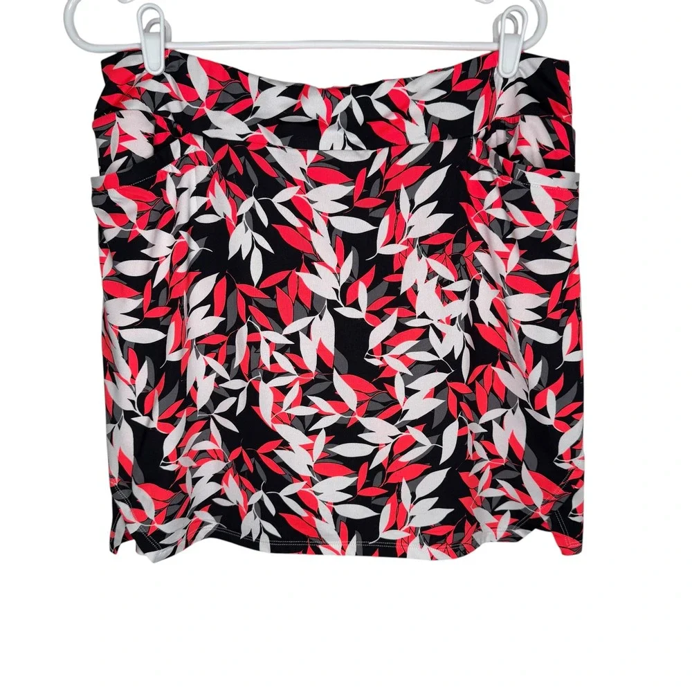 Tail White Label Womens Red Black White Leaf Print Golf Tennis Skort Size L