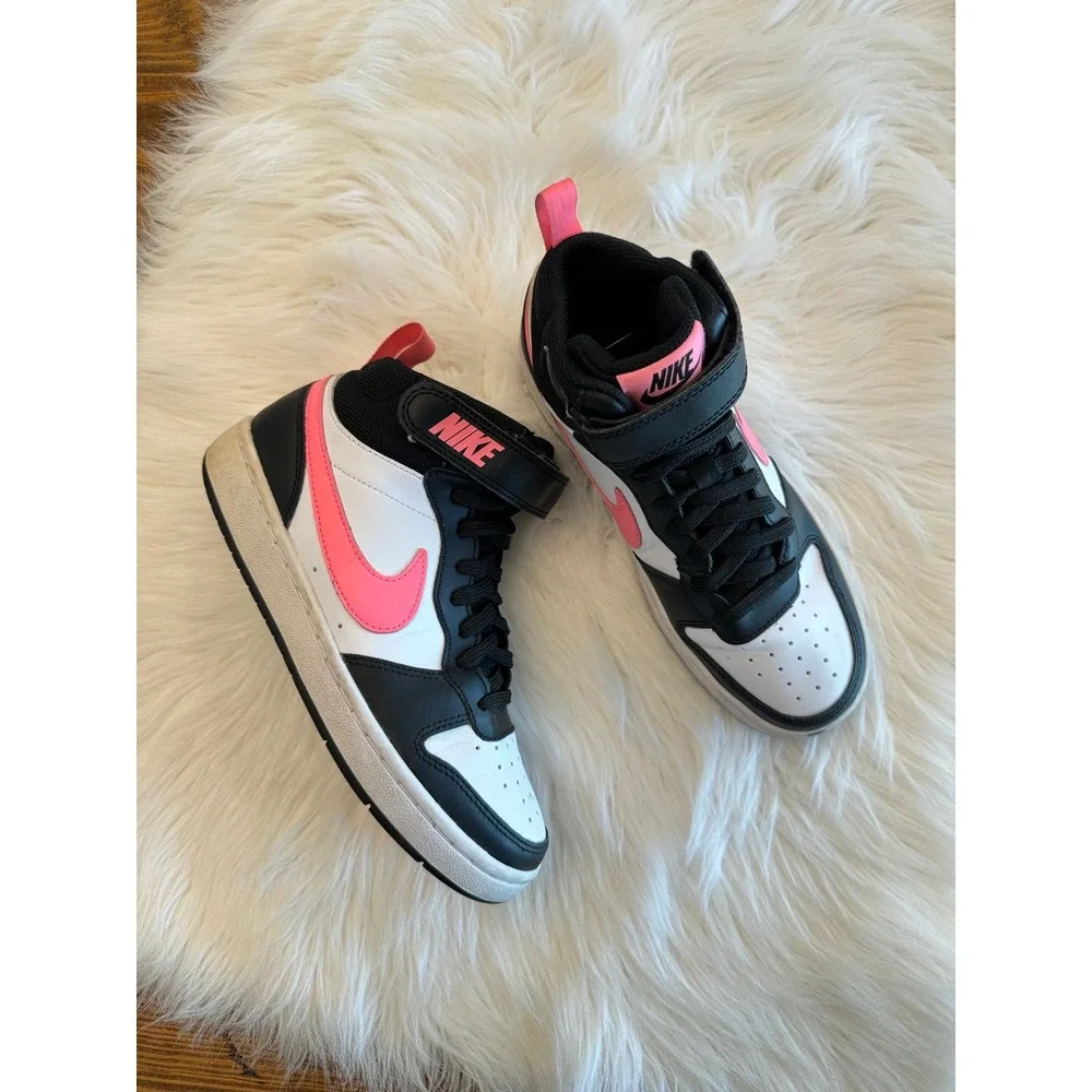 Nike Court Borough Mid 2‎ size 5Y