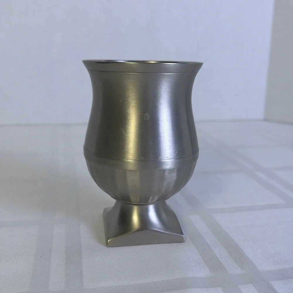 Pewter chalis/goblet/vase. 5 inches tall