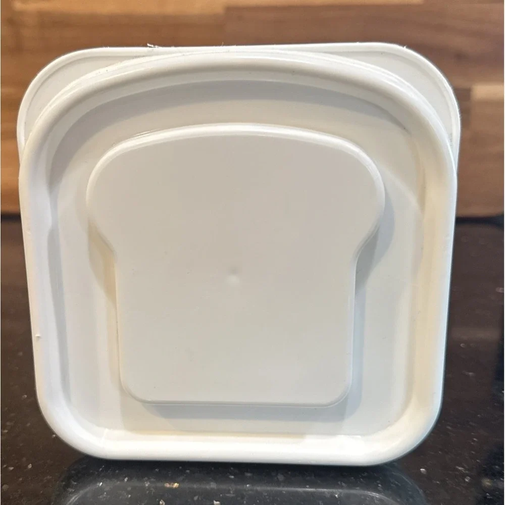 Buddeez Vintage Bread Keeper Container Tall Storage Dispenser Space Saving White