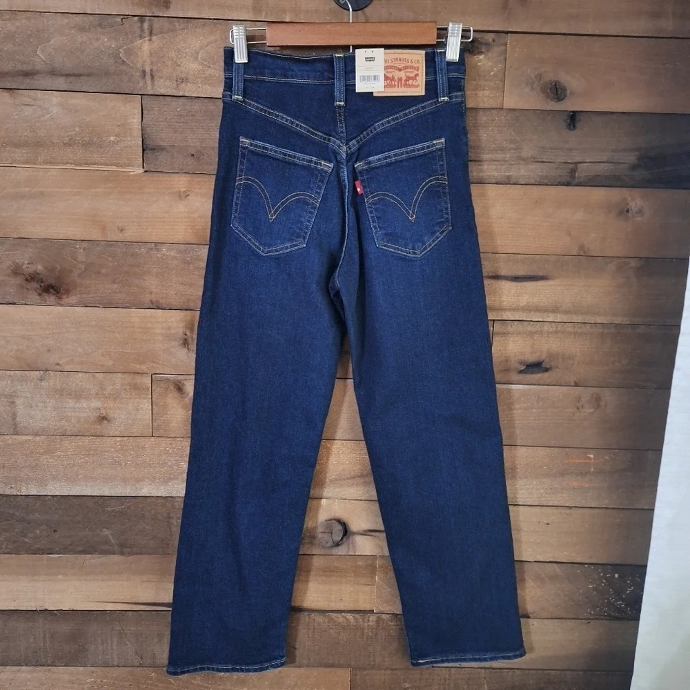 Levis levi ribcage