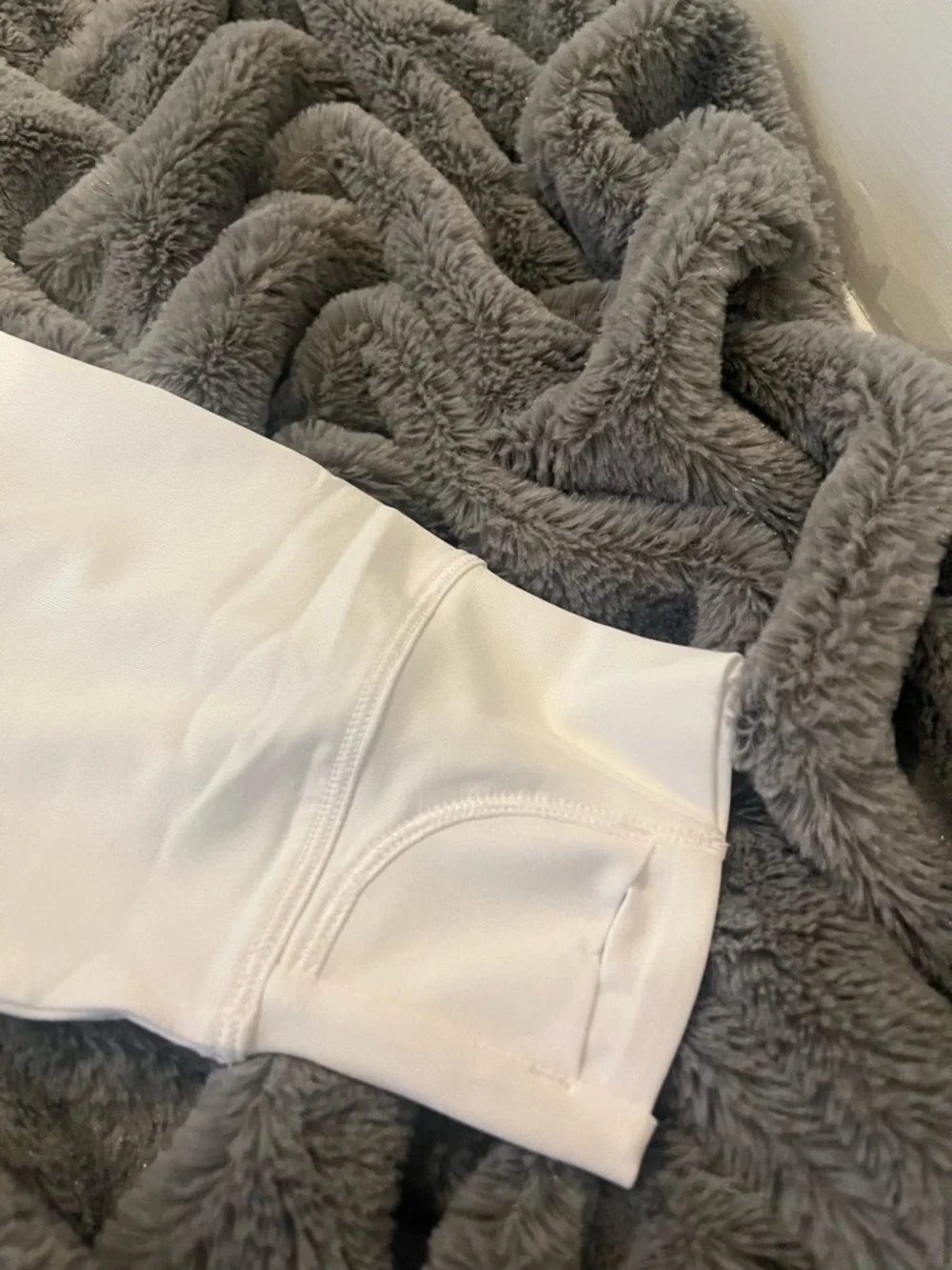 Athleta excellent new