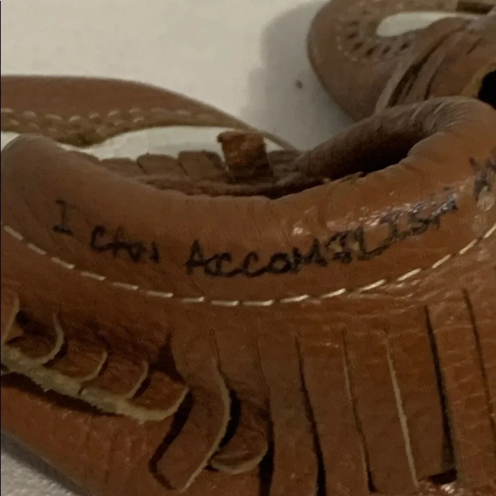 Leather Moccasins Baby Toddler Sz 4 Tan White Shoes 