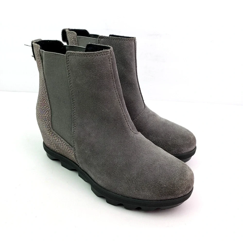 Sorel Joan Of Arctic Girls Size 3Y Gray Suede Hidden Wedge Chelsea Booties Boots