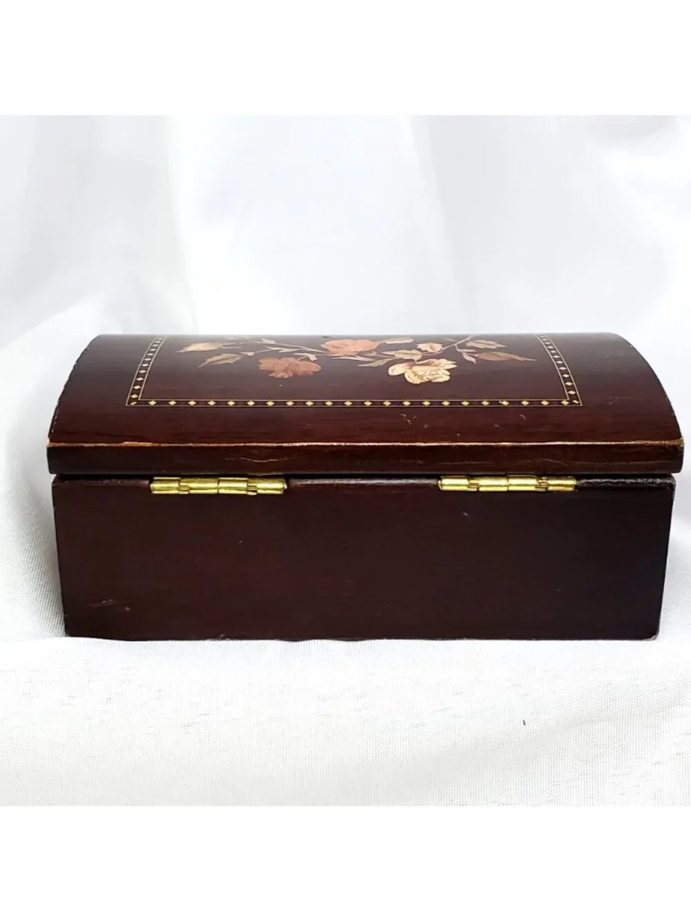 N/A mahogany wooden