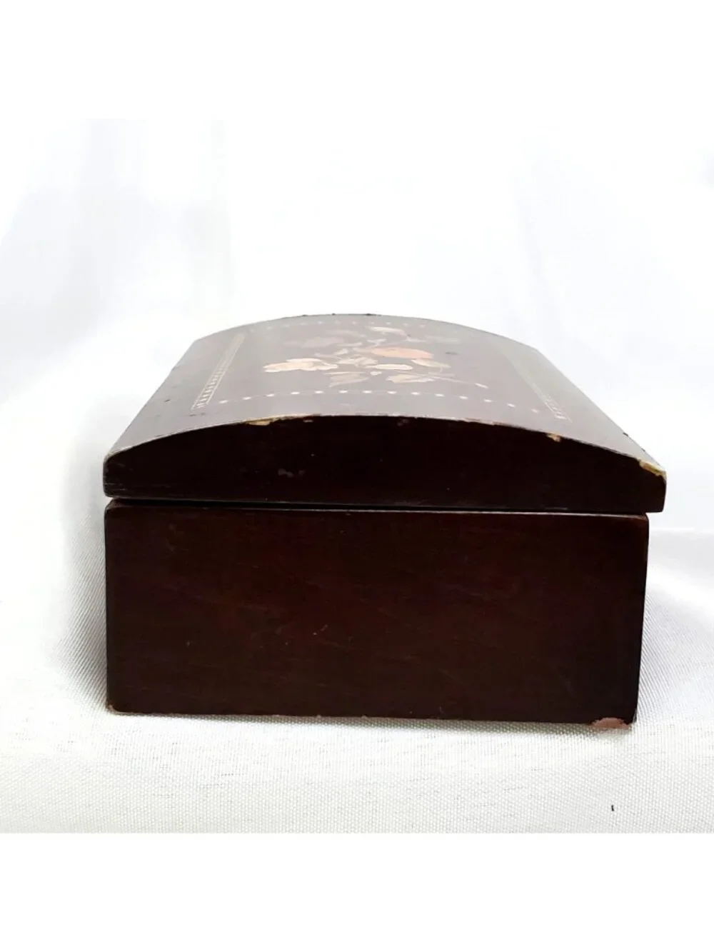 N/A mahogany wooden