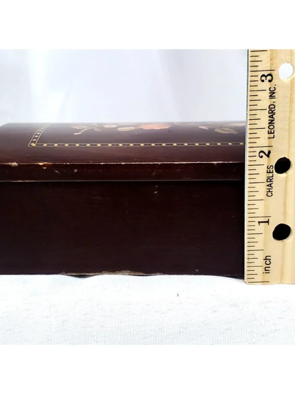 N/A mahogany wooden