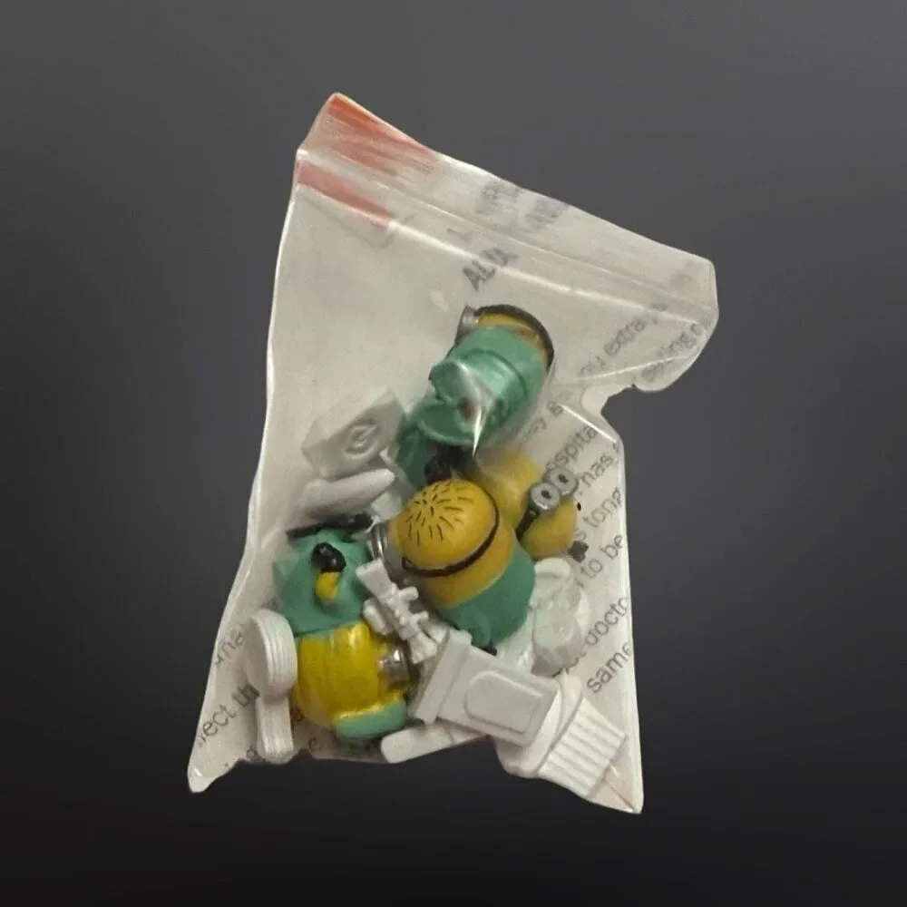 2013 Operation Game Despicable Me 3 Edition COMPLETE WORKS