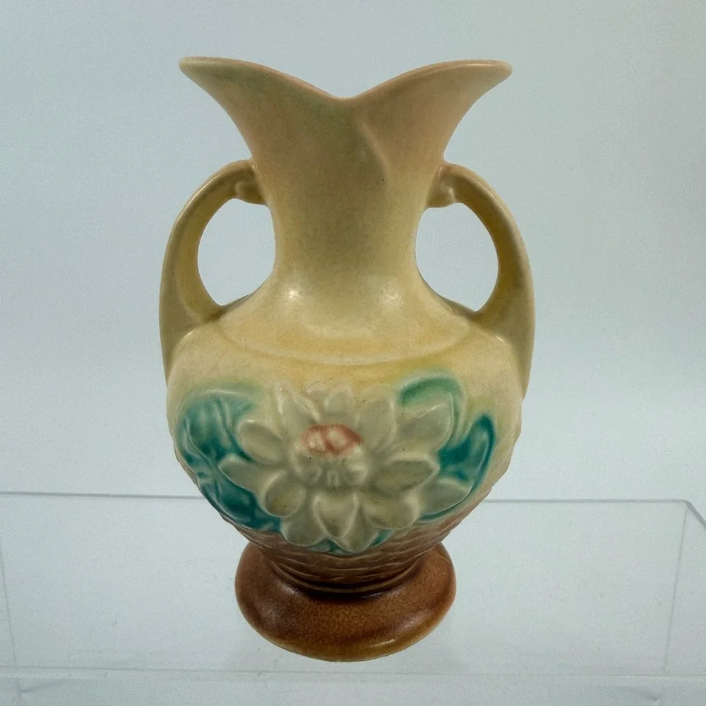 Hull Art Pottery this charming