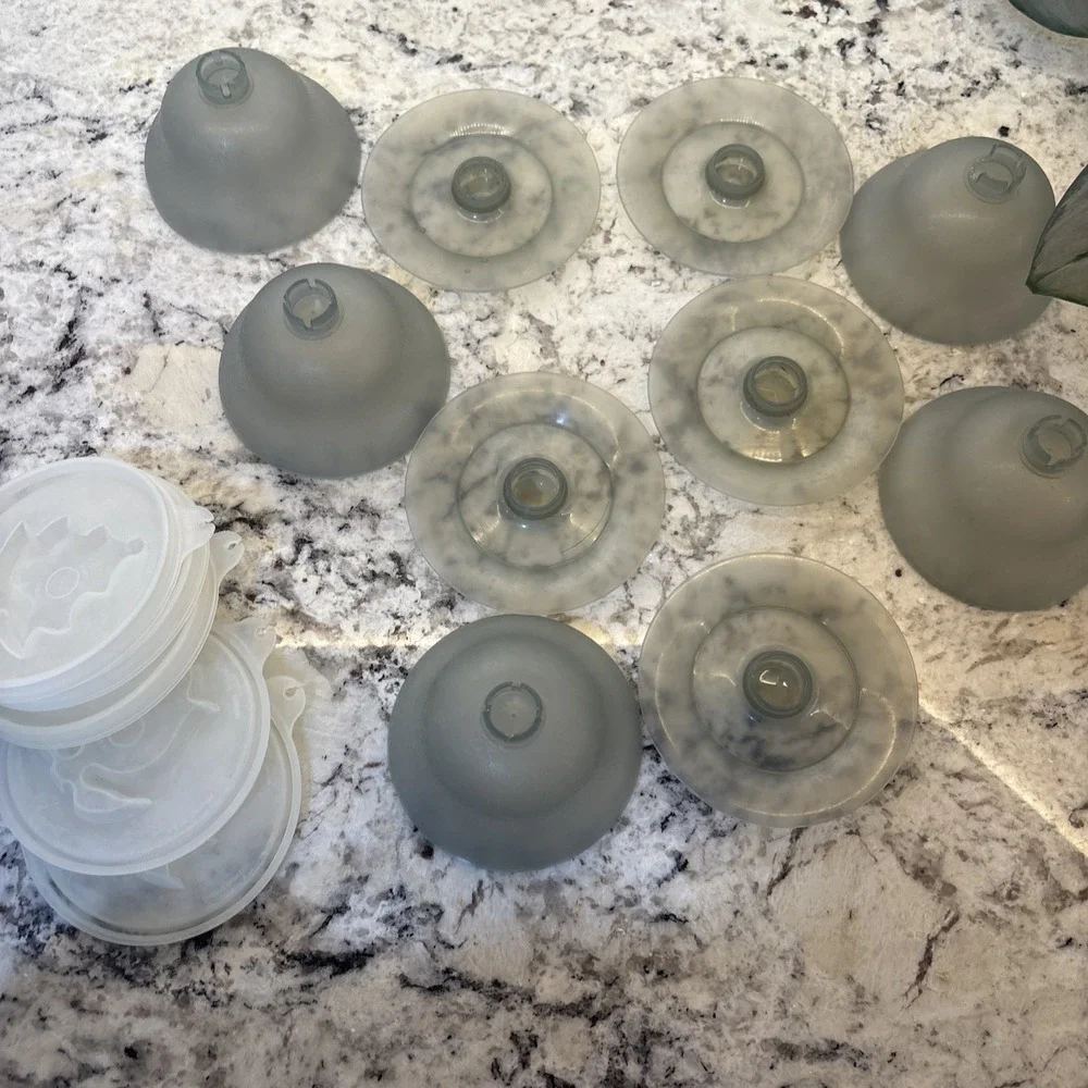 5 Vintage‎ Tupperware Jello Mold Jel-N-Serve Gelatin Bowls with Molds Lids
