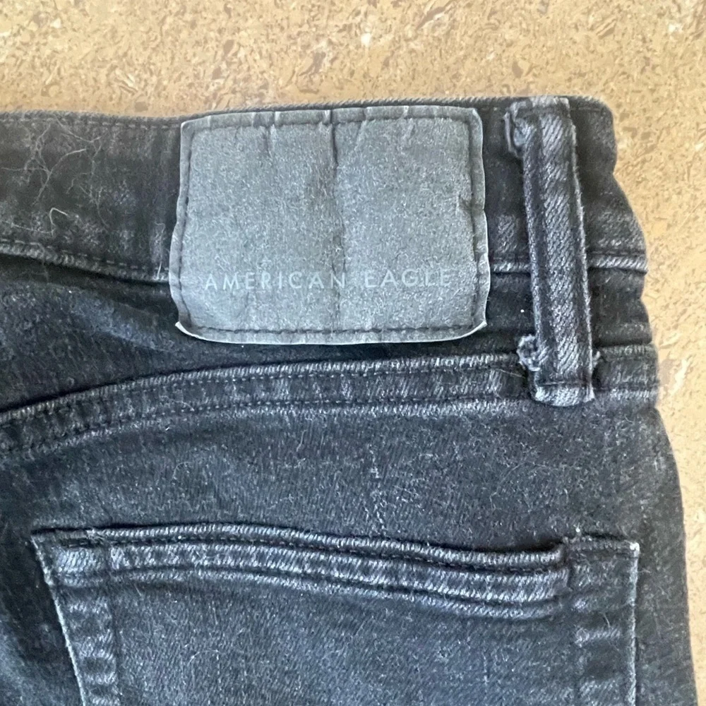 American Eagle Outfitters stylish black