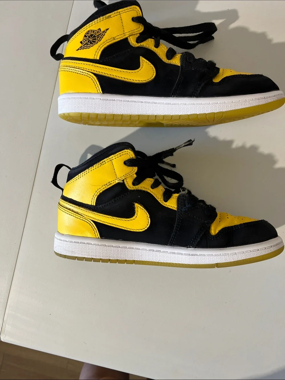 Nike Air Jordan 1Y Mid Kids Black Yellow Varsity