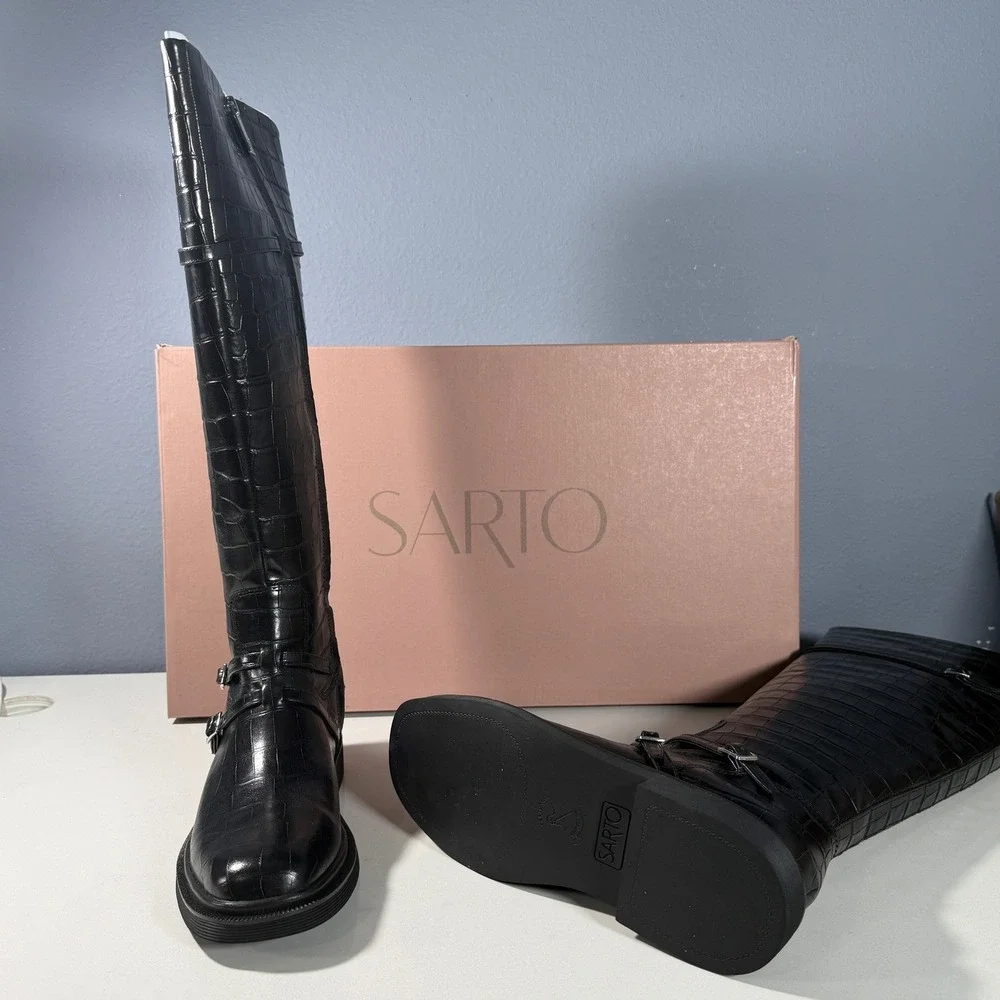 SARTO By Franco Sarto decorative buckle