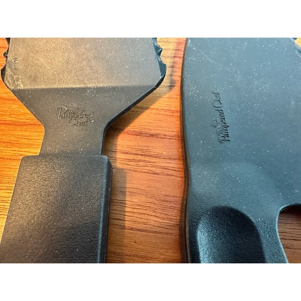 Pampered Chef Nylon Knives And Serated‎ Cake & Pie Server 5 Pieces