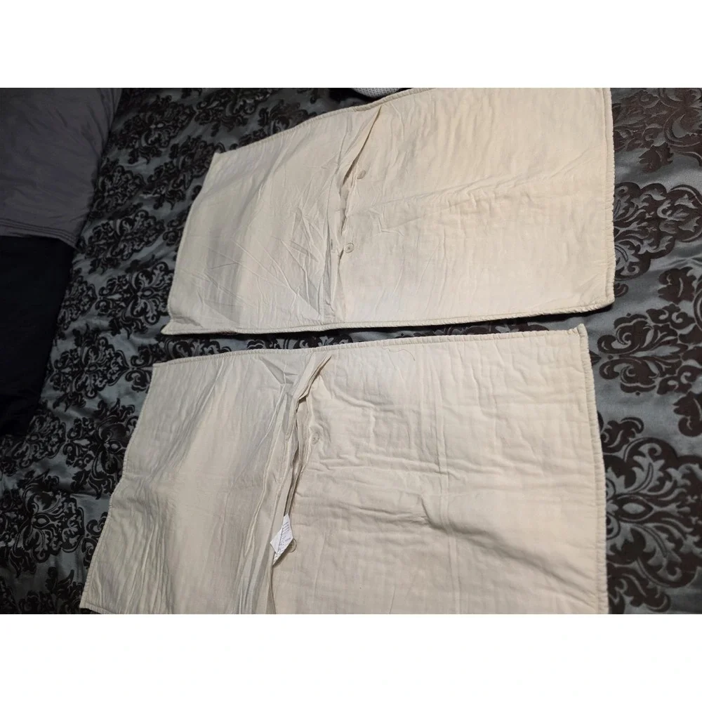 2 Large Quilted Pillow Shams