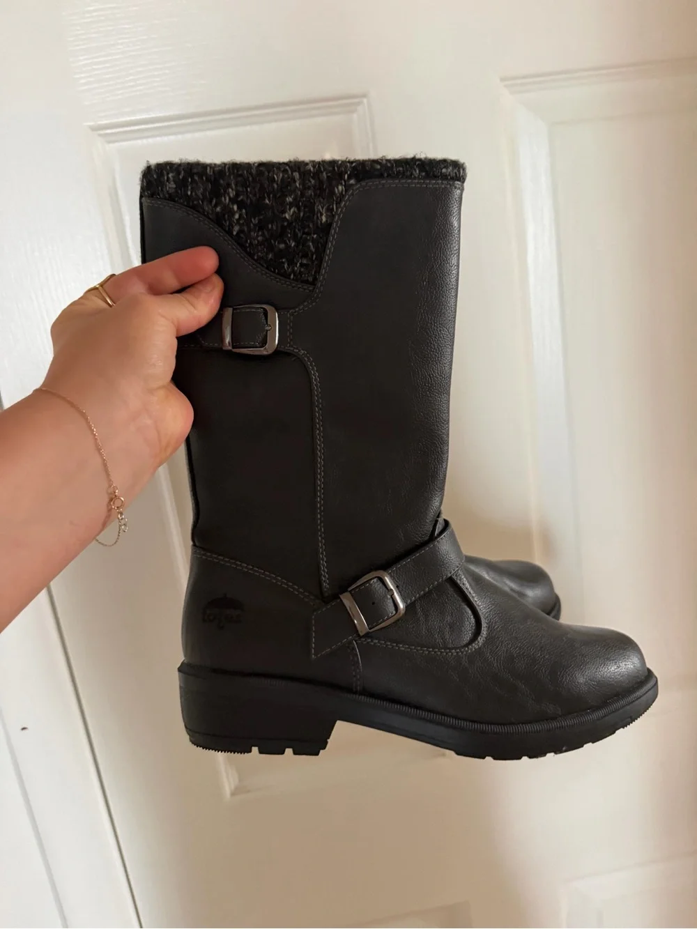 N/A women’s black